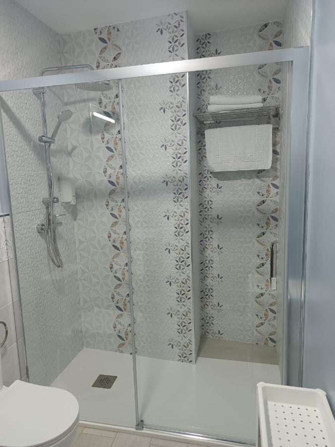 Estudios La Casina Caces Kültér fotó